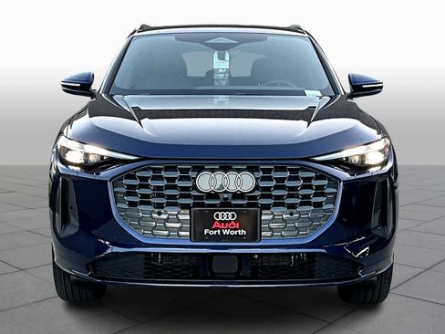 Used 2025 Audi Q5 Premium w/ Convenience Package AWD/4WD image 3