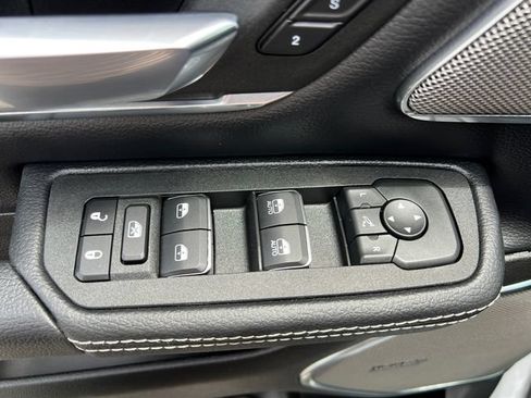 New 2026 RAM 1500 Laramie w/ Night Edition AWD/4WD image 11