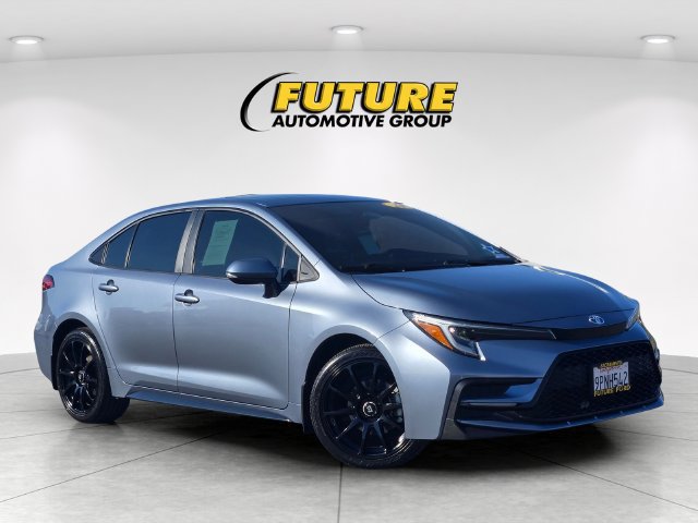 Used 2024 Toyota Corolla XSE FWD image 1