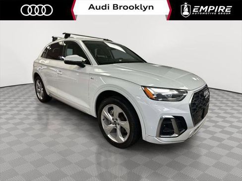 Used 2023 Audi Q5 2.0T Premium Plus w/ Premium Plus Package AWD/4WD image 1