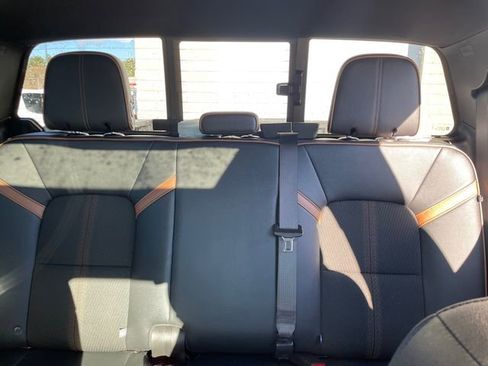 Used 2024 GMC Canyon AT4 w/ Canyon Safety Plus Package image 36