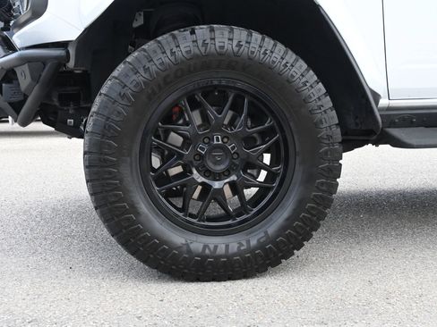 Used 2024 Ford Bronco Raptor w/ Interior Carbon Fiber Pack 6 AWD/4WD image 26