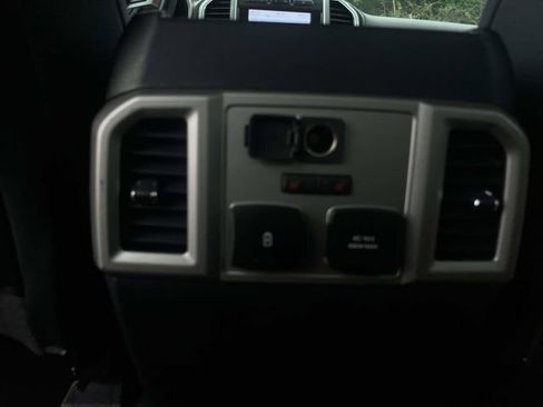 Used 2020 Ford F450 Lariat w/ Lariat Ultimate Package AWD/4WD image 16
