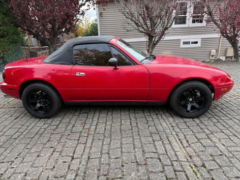 Used 1991 MAZDA MX-5 Miata image 4