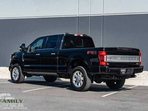 Used 2021 Ford F250 Platinum w/ FX4 Off-Road Package image 5