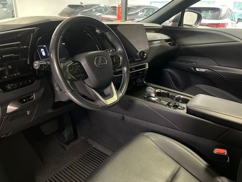 Used 2023 Lexus RX 350 Premium w/ Accessory Package AWD/4WD image 11