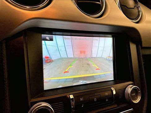 Used 2015 Ford Mustang Premium RWD image 21