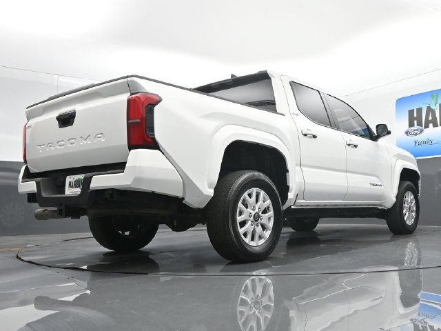 Used 2024 Toyota Tacoma SR5 RWD image 20
