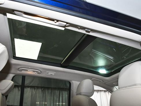 Used 2022 Mercedes-Benz GLS 450 4MATIC w/ AMG Line Exterior image 57