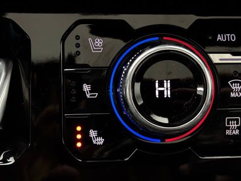 New 2026 GMC Sierra 1500 AT4 w/ AT4 Premium Package image 5