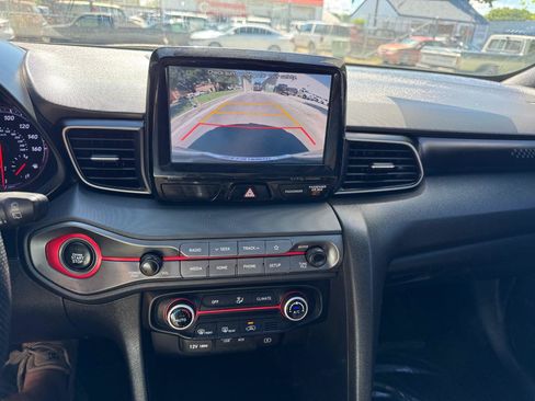 Used 2019 Hyundai Veloster Turbo FWD image 24