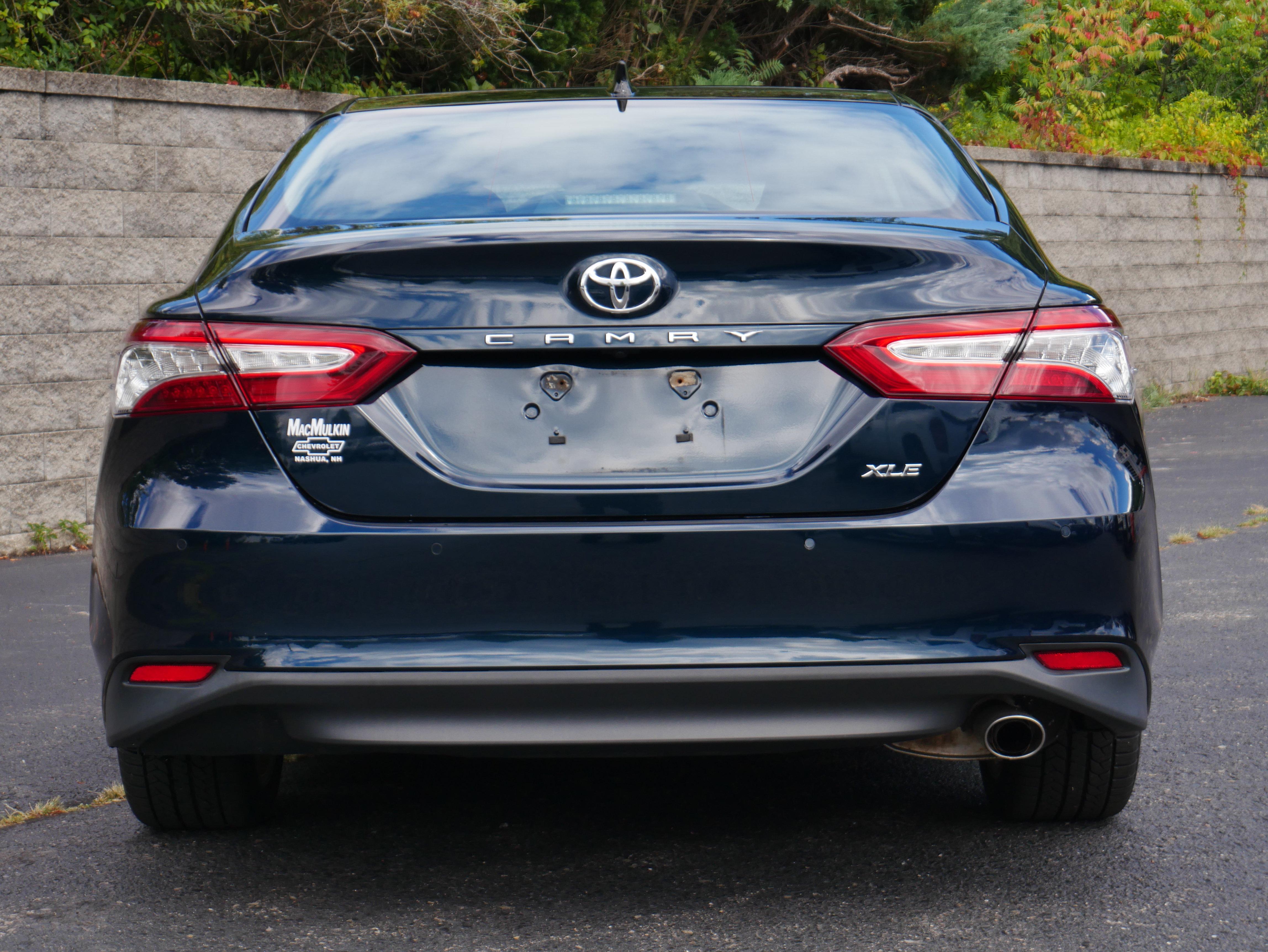 Used 2018 Toyota Camry XLE w/ Audio Package FWD image 5