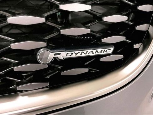 Certified 2025 Jaguar F-PACE R-Dynamic S image 7