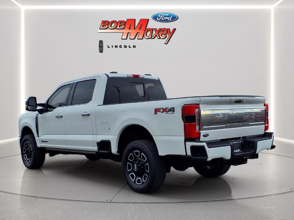 Used 2024 Ford F350 Platinum w/ FX4 Off-Road Package AWD/4WD image 7