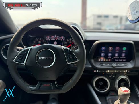 Used 2022 Chevrolet Camaro SS RWD image 23