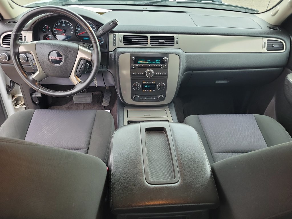 Used 2010 GMC Sierra 1500 SLE w/ All-Terrain Package AWD/4WD image 26
