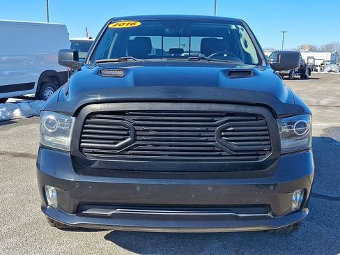 Used 2016 RAM 1500 Sport w/ Black Ram 1500 Sport Group image 4