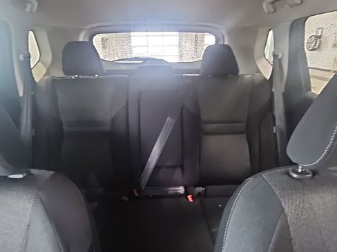 Used 2025 Nissan Rogue SV image 24