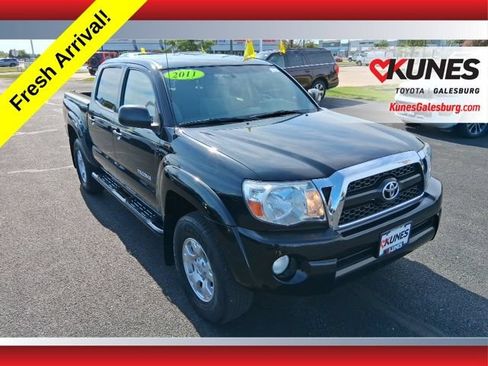 Used 2011 Toyota Tacoma 4x4 Double Cab w/ SR5 Pkg #2 image 1
