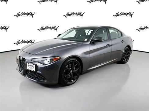 Used 2019 Alfa Romeo Giulia Ti Sport w/ Quick Order Package 22S Sport image 1