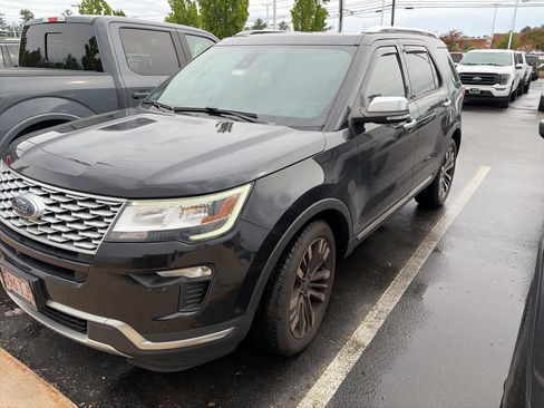 Used 2019 Ford Explorer Platinum AWD/4WD image 1