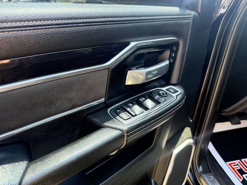 Used 2021 RAM 3500 Laramie AWD/4WD image 17