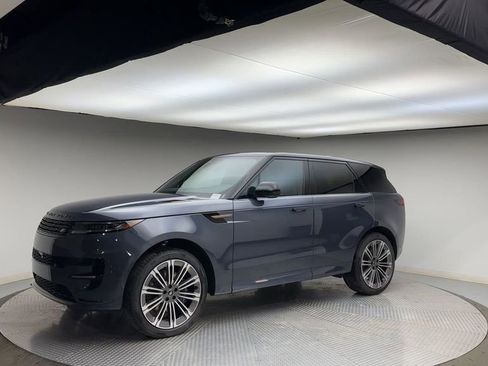 Certified 2025 Land Rover Range Rover Sport Autobiography AWD/4WD image 4