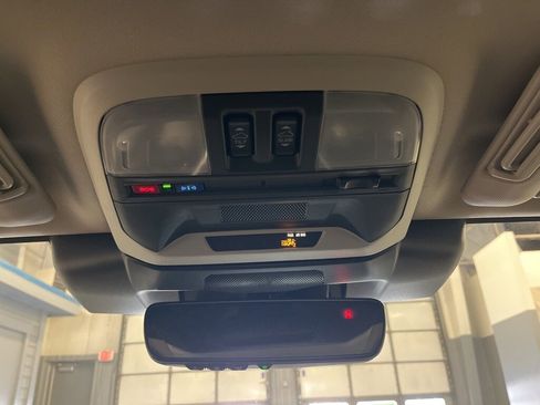 Certified 2024 Subaru Crosstrek 2.0i Premium image 25