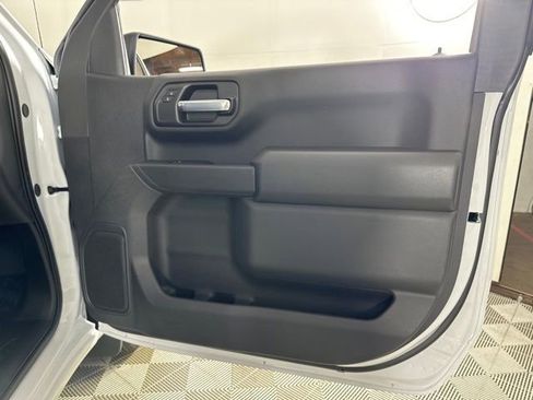 New 2025 Chevrolet Silverado 1500 W/T w/ WT Value Package image 18