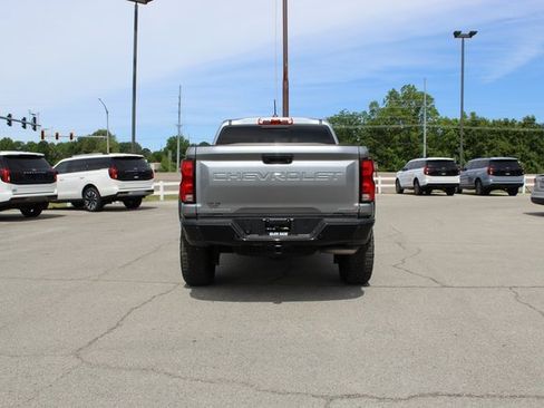 Used 2024 Chevrolet Colorado ZR2 w/ ZR2 Convenience Package III AWD/4WD image 4