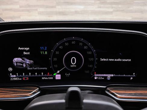 Used 2023 Cadillac Escalade Premium Luxury image 12