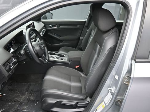 Used 2023 Honda Civic Sport image 18