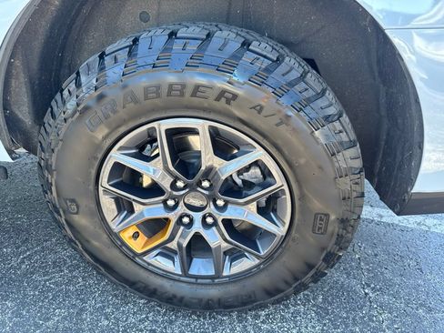 Used 2025 Ford Expedition Tremor AWD/4WD image 58