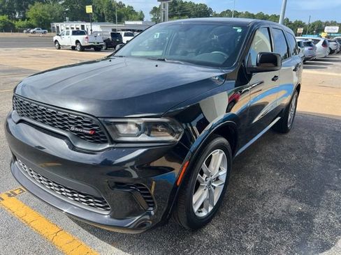 Used 2023 Dodge Durango GT RWD image 4