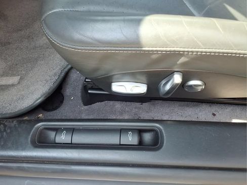 Used 2005 Porsche 911 Carrera RWD image 13