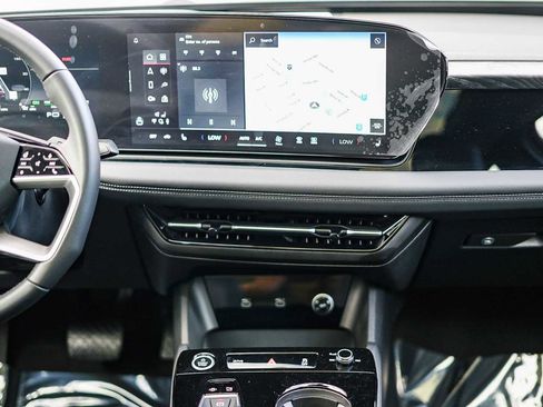 Certified 2025 Audi A6 e-tron Premium w/ Premium Plus RWD image 14