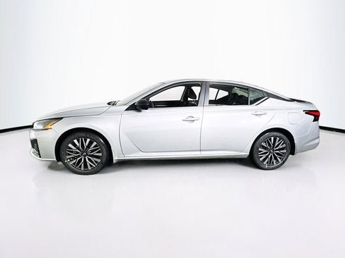 New 2026 Nissan Altima 2.5 SV FWD image 8
