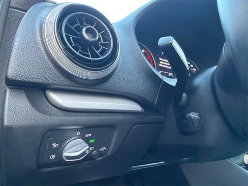 Used 2017 Audi A3 2.0T Premium w/ Convenience Package image 31