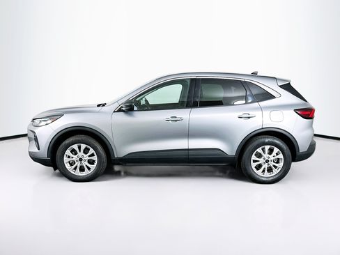 Used 2024 Ford Escape Active w/ Tech Pack #1 AWD/4WD image 4