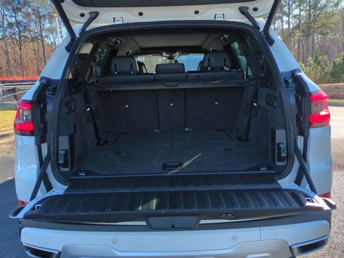 Used 2019 BMW X5 xDrive40i w/ Luxury Seating Package image 32