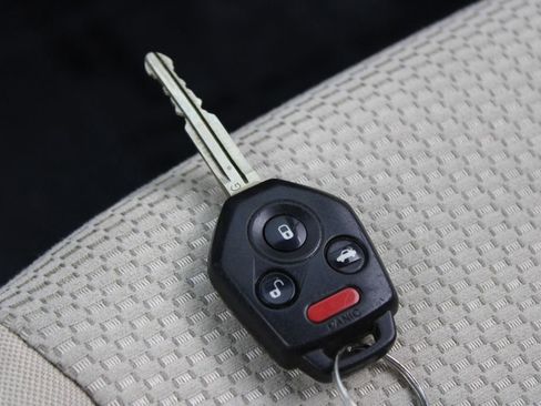 Used 2017 Subaru Outback 2.5i Premium image 29