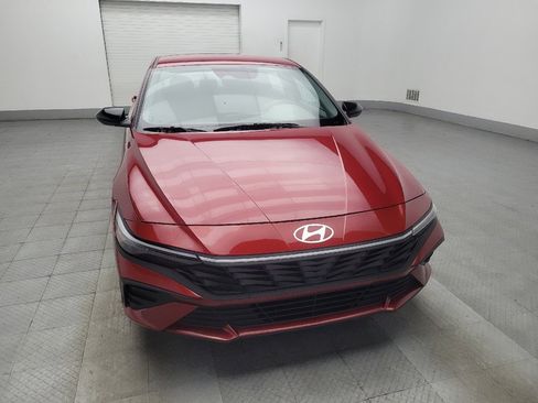 Used 2025 Hyundai Elantra Sport image 14