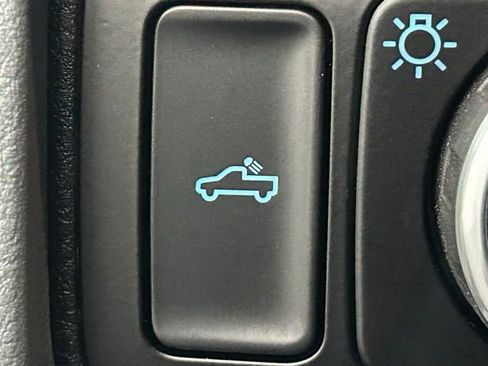 Used 2025 Ford F250 XL w/ XL Chrome Package image 8