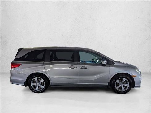 Used 2018 Honda Odyssey EX-L image 4