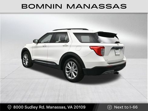 Used 2020 Ford Explorer XLT w/ Equipment Group 202A image 3