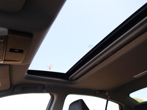 Used 2022 Nissan Altima 2.0 SR image 37