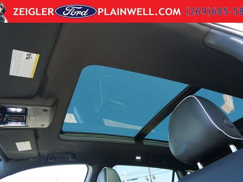Used 2025 Volkswagen Atlas Cross Sport SEL Premium R-Line AWD/4WD image 20