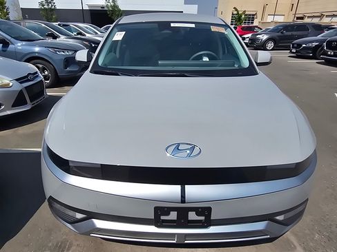 Used 2024 Hyundai Ioniq 5 SEL AWD/4WD image 18