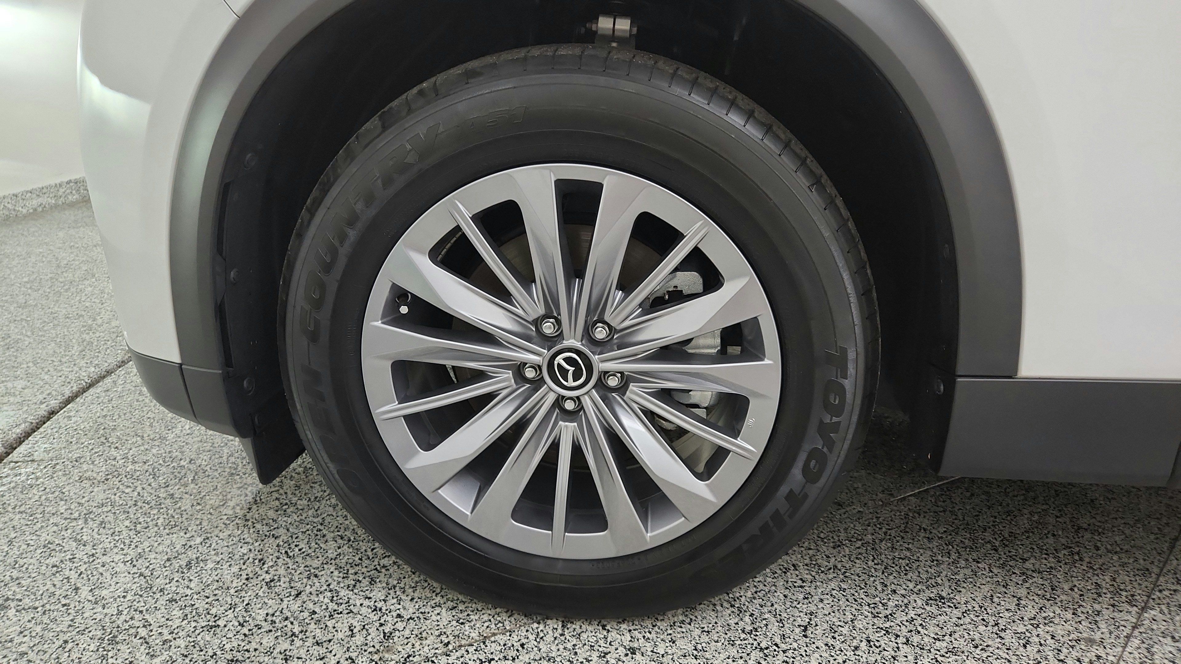 Used 2024 MAZDA CX-90 Plug-In Hybrid w/ Preferred AWD/4WD image 38