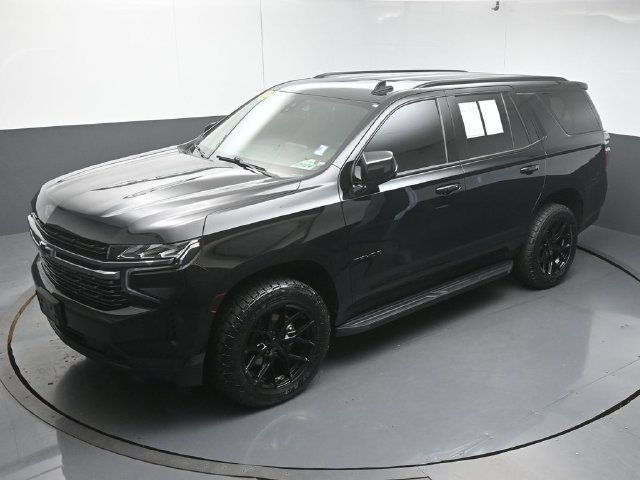 Used 2022 Chevrolet Tahoe RST w/ Luxury Package AWD/4WD image 45